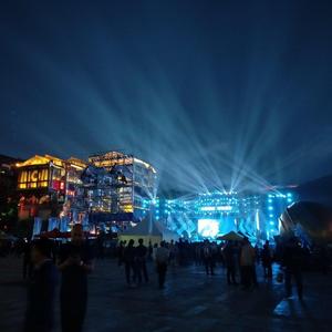 国产黄色免费网站
